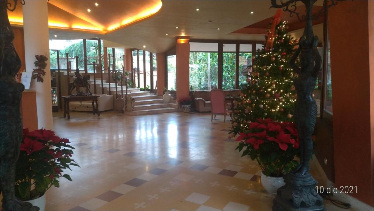 Tk Hotel - Ex Ares San Giovanni La Punta Exterior photo